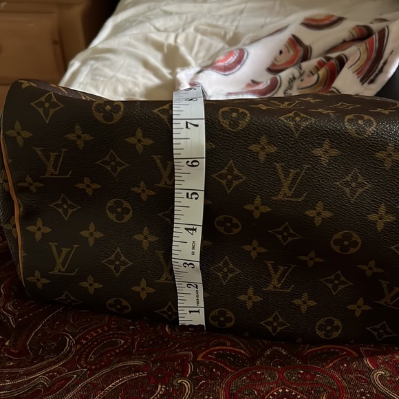 Louis Vuitton bag - Picture 14 of 16